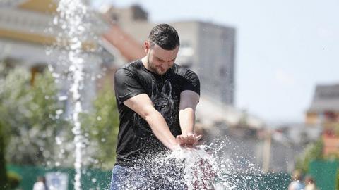 Абсолютная жара: синоптики дали прогноз погоды на субботу