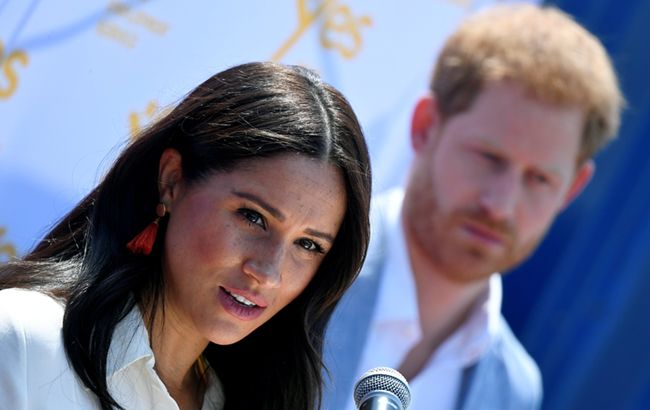 Меган Маркл после скандала покинула мужа и уехала: все подробности