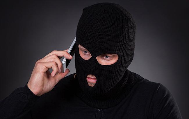 СБУ разоблачила четырех "телефонных террористов"