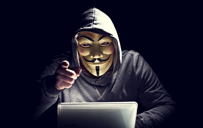 Хакери Anonymous погрожують Британії після арешту Ассанжа