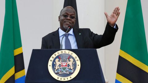 В Танзании официально побороли коронавирус молитвами: "Сатана потерпел неудачу"