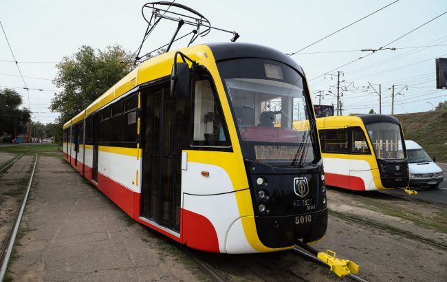 Труханов: в Одесском электротранспорте внедряется оплата с помощью смартфона