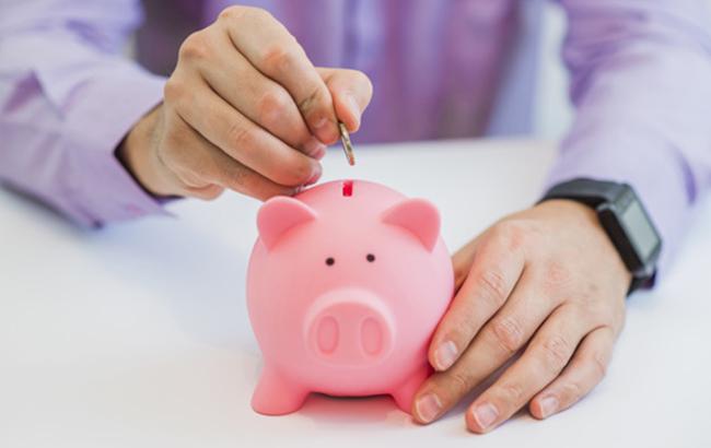 Дешевий інтернет і дорога оренда: експерти розповіли, скільки коштує життя в Україні