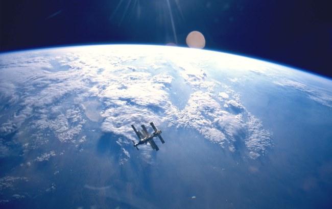 Астронавт опубликовал загадочные снимки с борта МКС