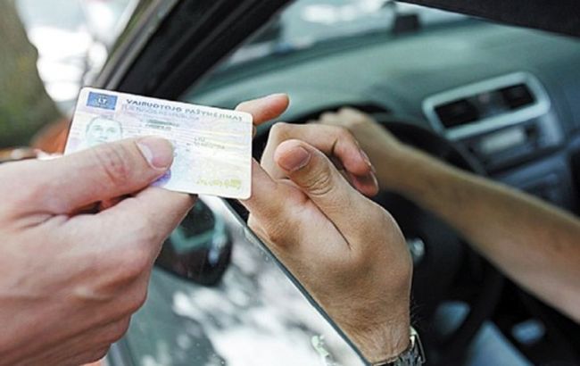 Українськими водійськими правами можна буде скористатися в Туреччині