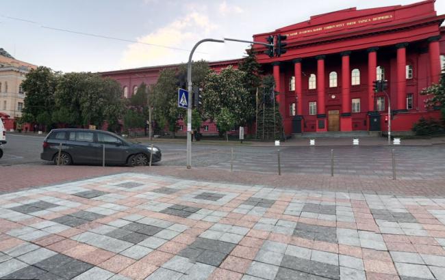 У Києві 13 жовтня перекриють рух по вул. Володимирській