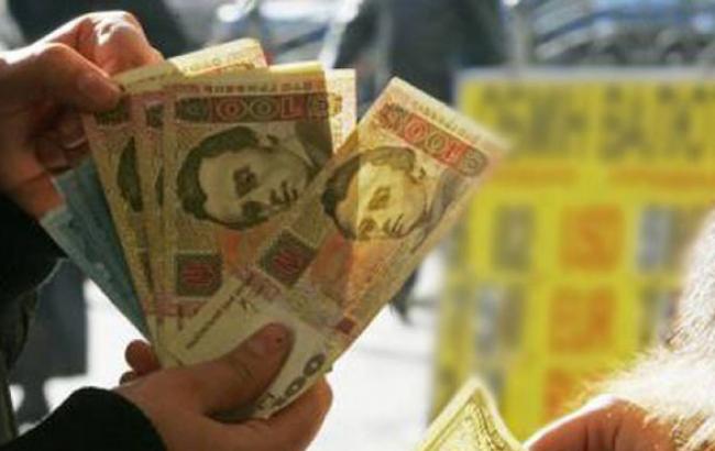 Курс доллара в обменниках в продаже вырос на 6 копеек &ndash; до 16,44 грн/долл
