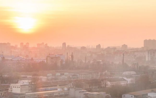 У ДСНС пояснили причини загазованості повітря у Києві