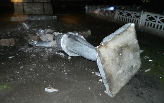 В Одеській області вночі зруйновано черговий пам'ятник Леніну
