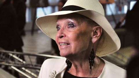 Зниклу Світличну знайшли живою: від зірки "Діамантової руки" відреклися