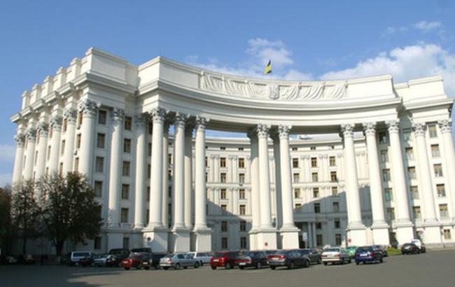 МЗС вимагає звільнити учасників мітингу 26 лютого в Криму