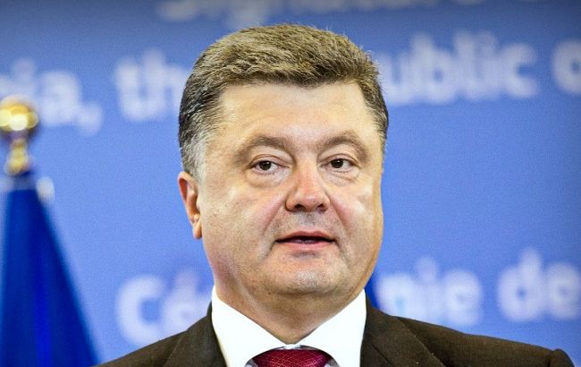 Порошенко і прем'єр В'єтнаму обговорили проведення двостороннього саміту в 2017