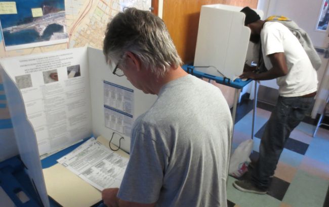 На выборах в США досрочно проголосовали более 28 млн человек