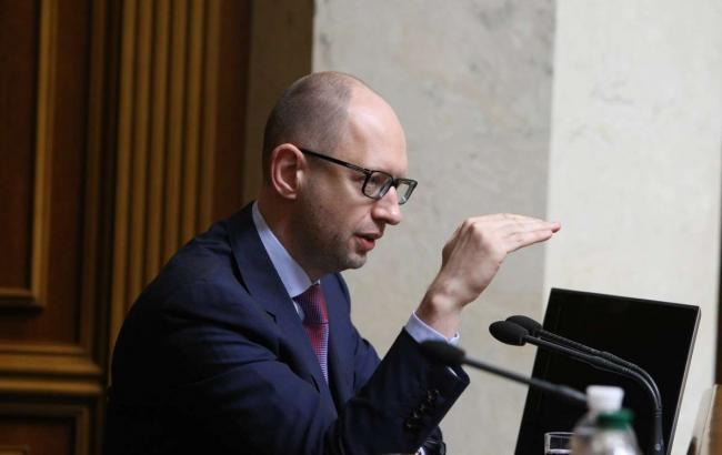 Яценюк назвал причиной конфликта в Мукачево коррупцию в милиции