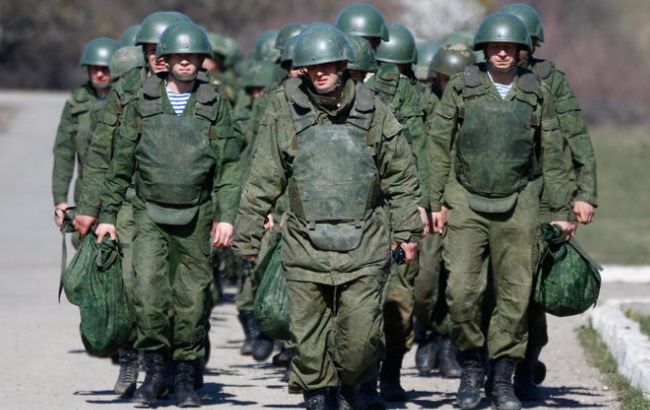 Россия планирует на постоянной основе развернуть батальон ВДВ в Крыму в 2017-2018