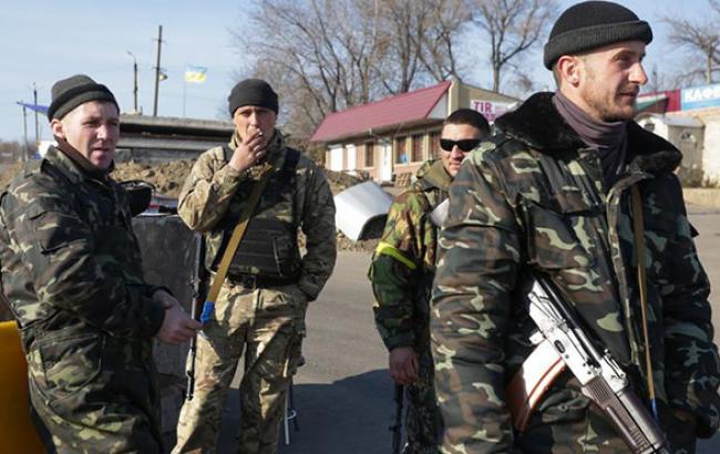 В зоні АТО за добу загинули 6 українських військових, 9 поранені, - РНБО