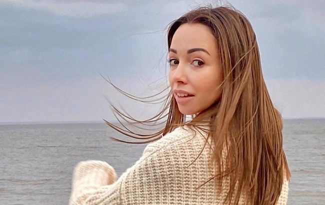 Катерина Кухар зворушила архівними фото з мамою та історією з дитинства