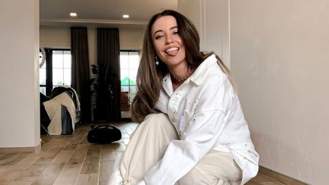 Коктейль і танці на ліжку: Надя Дорофєєва показала, як проводить вихідні (відео)