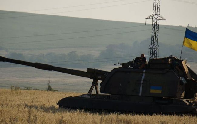 Силы АТО отвели большую часть танков в Луганской области