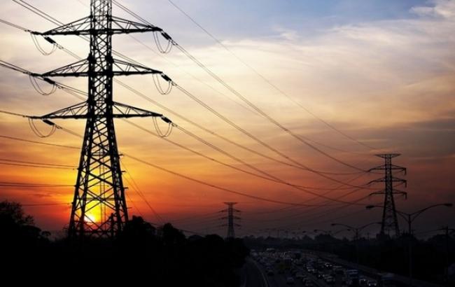 Кабмин разрешил "Укринтерэнерго" продавать электроэнергию поставщикам в Крыму по нерегулируемому тарифу