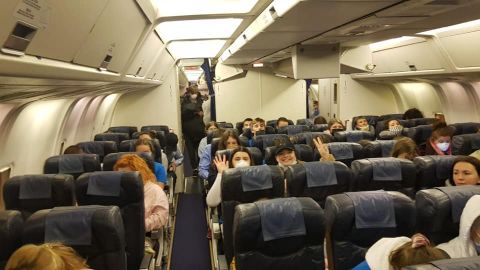 Из Майами в Киев вылетел самолет с украинцами