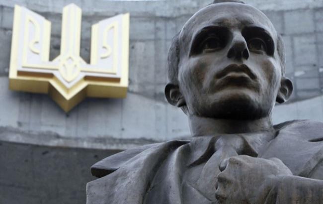 В Харькове хотят установить памятник Бандере