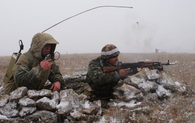 В зоне АТО за сутки погибли 6 украинских военных, 13 ранены, - СНБО