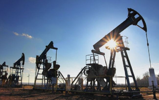 Видобуток нафти в країнах ОПЕК знизилась на 220 тис. бар./день у серпні, - МЕА
