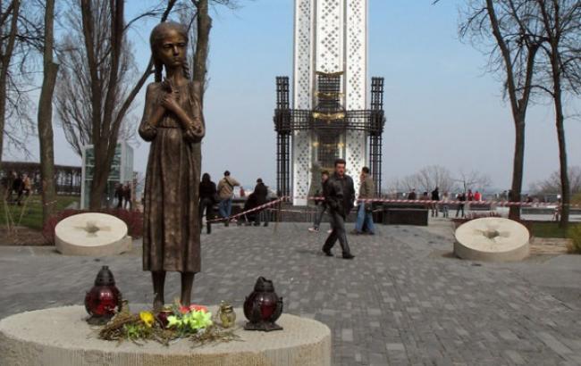 Глава СБУ пропонує ввести кримінальну відповідальність за заперечення Голодомору