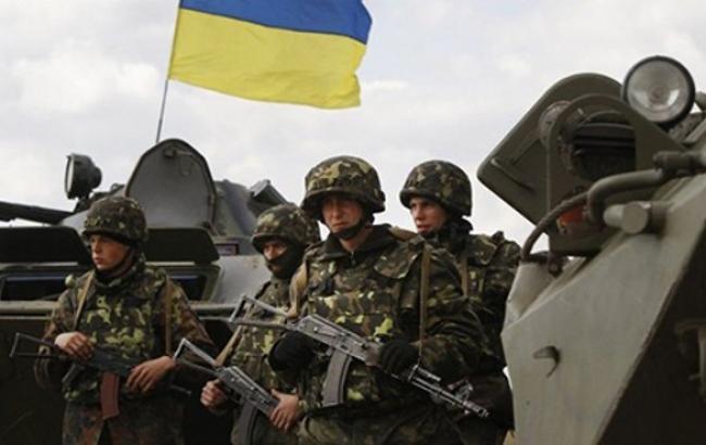 В зоне АТО за сутки ранены двое украинских военных, - штаб