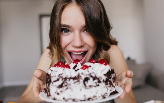 Їжте десерт у цей час, щоб зменшити шкоду для організму