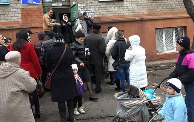 В Украине зарегистрировано уже более 900 тыс. переселенцев из Крыма и Донбасса