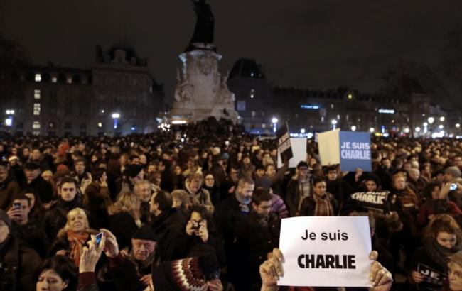 Во Франции задержаны 2 подозреваемых в теракте против Charlie Hebdo