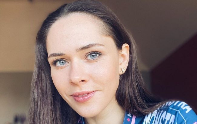 Вылитый папа: солистка The Hardkiss без макияжа показала подросшего сына