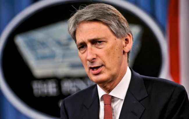 Британія підготує 4 тисячі українських військових до березня 2017, - глава МЗС