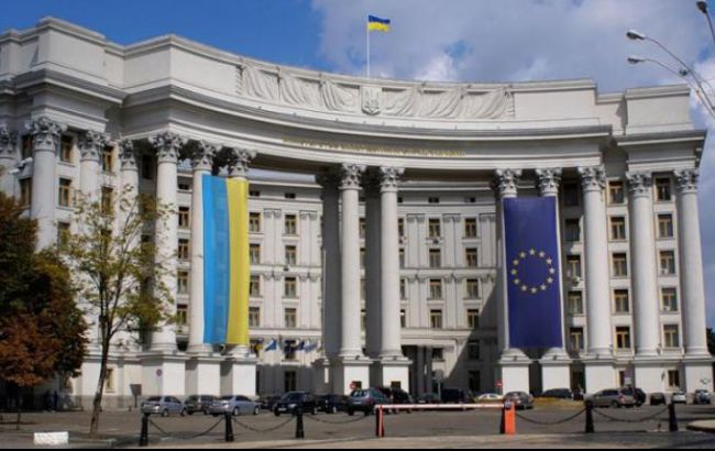 МЗС України висловив РФ протест проти продовження арешту українцям Карпюку і Кліху