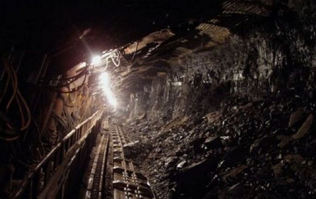 Держшахти свідомо заганяють в збитки заниженою ціною на вугілля, - експерт