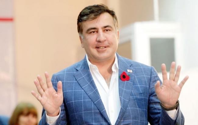 Саакашвили вернул одесситам пляж, захваченный "киевским миллиардером"