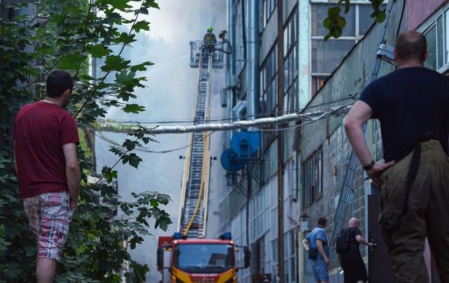 Нічний обстріл Києва: в ДСНС розповіли про ситуацію в місті