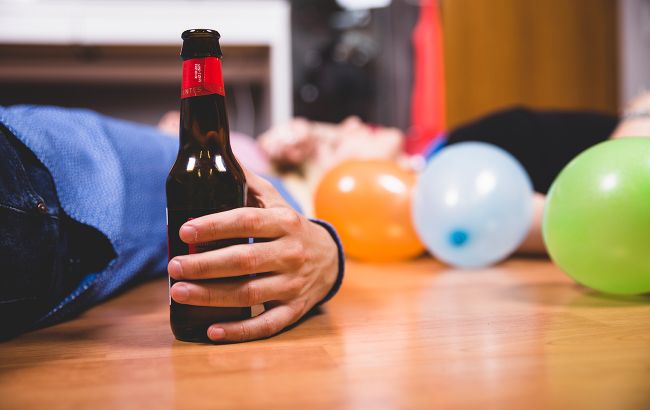 Как избавиться от похмелья после праздничной ночи: способы, которые всегда работают