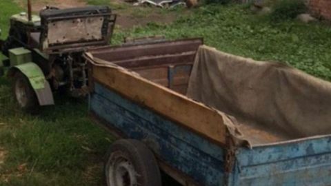 Под Киевом пьяный водитель на "чудо-транспорте" устроил погоню с копами (фото)