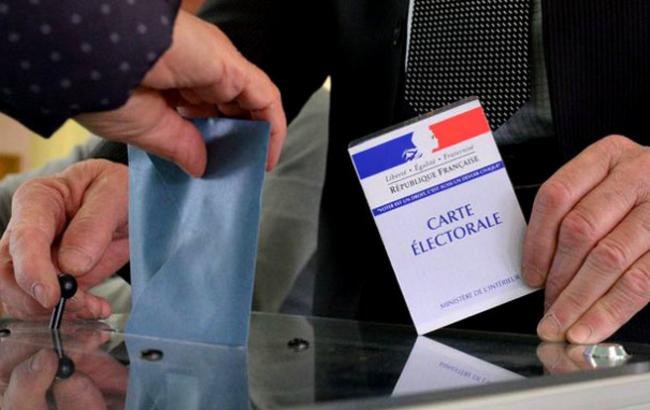 Вибори у Франції: на заморських територіях почалося голосування