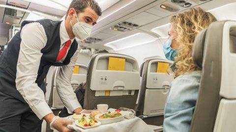 Великобритания готовится к сезону путешествий: страны мира разделили на три группы