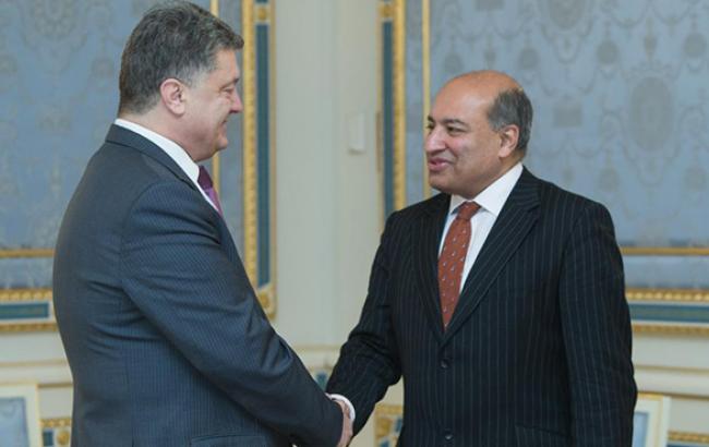 Порошенко попросив ЄБРР відновити Україну в раді директорів