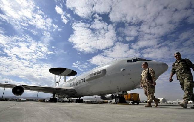 Самолеты НАТО в 2014 г. осуществили около 100 перехватов российских истребителей, - генсек