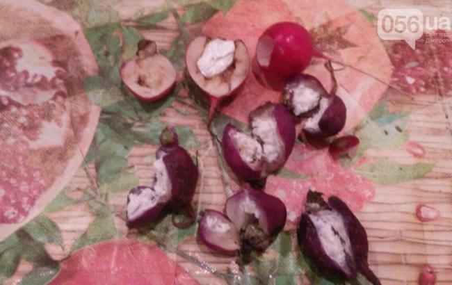 В днепропетровские тюрьмы доставляли наркотики, спрятанные в редиску