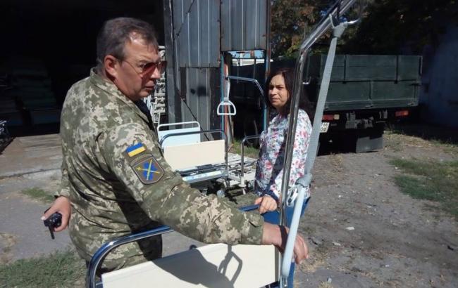 Франція направила до прифронтових лікарень Донбасу медичне обладнання
