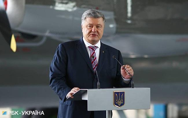 Порошенко назвав будівництво гуртожитків для військових наймасштабнішим за всю історію ЗСУ