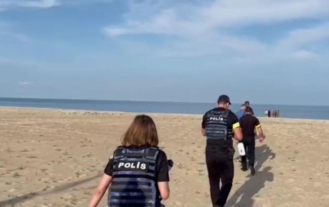 На пляже в Одесской области подорвался мужчина: появилось видео