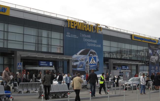 Аэропорт "Борисполь" за 10 мес. 2014 г. уменьшил обслуживание пассажиров на 12% - до 5,8 млн человек